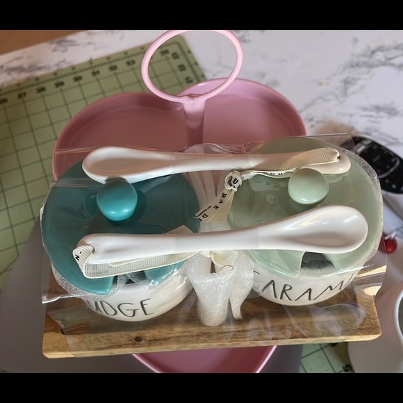 Rae Dunn Fudge and Caramel Set - Picture 2 of 3